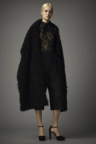 Look 32